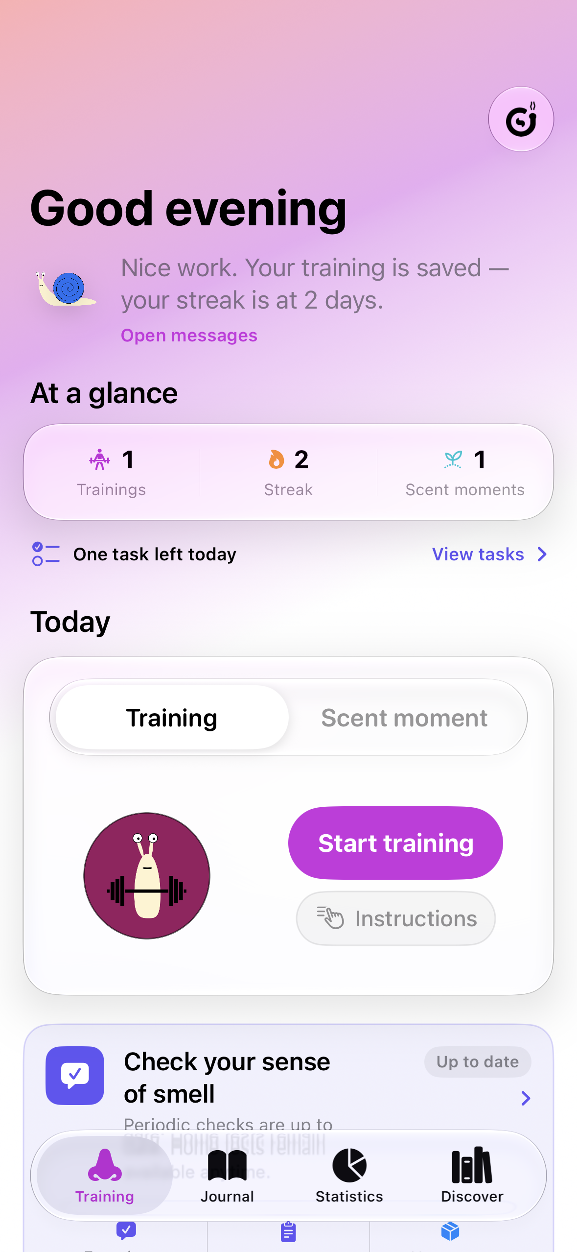 Sniff It home screen with training, Scent Moments, and personal activity